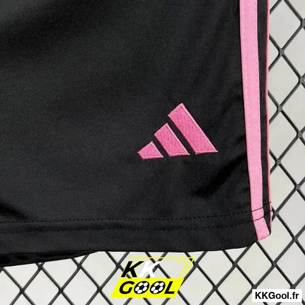 Kit Enfant Juventus Domicile 2025/2026 - KKGool