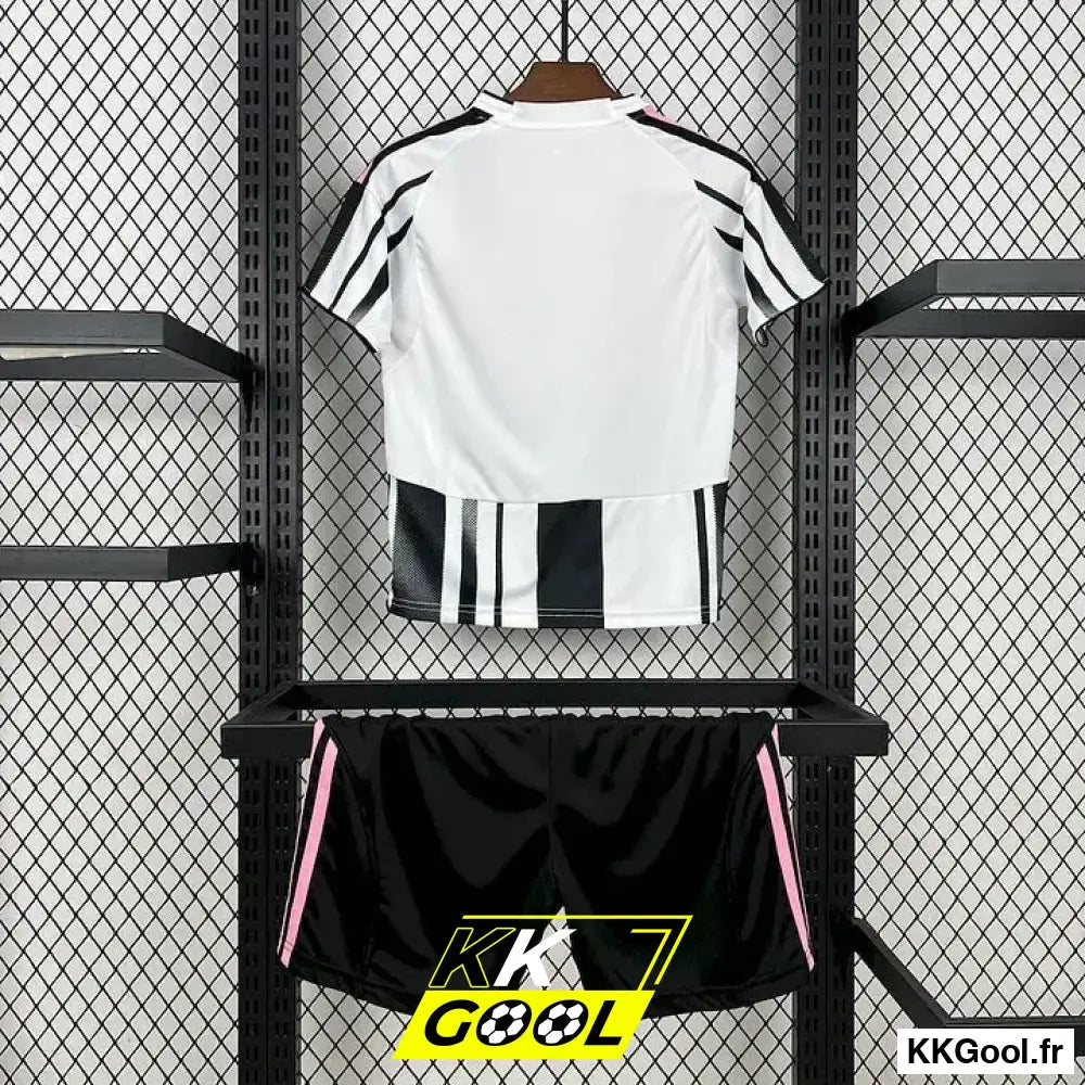 Kit Enfant Juventus Domicile 2025/2026 - KKGool