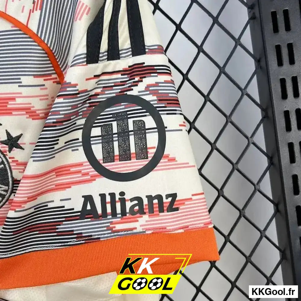 Maillot Bayern Munich Extérieur 2025/2026 - KKGool